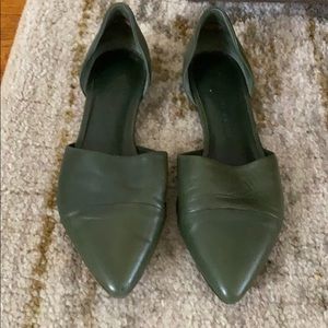Jenni Kayne D’orsay flats in Olive Green size 36.5